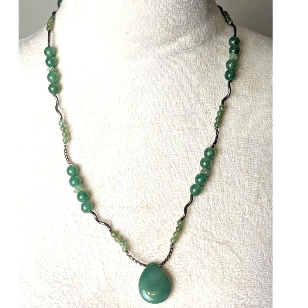 Vintage Handcrafted Sterling Silver & Green Aventurine Artisan Necklace Gemstone